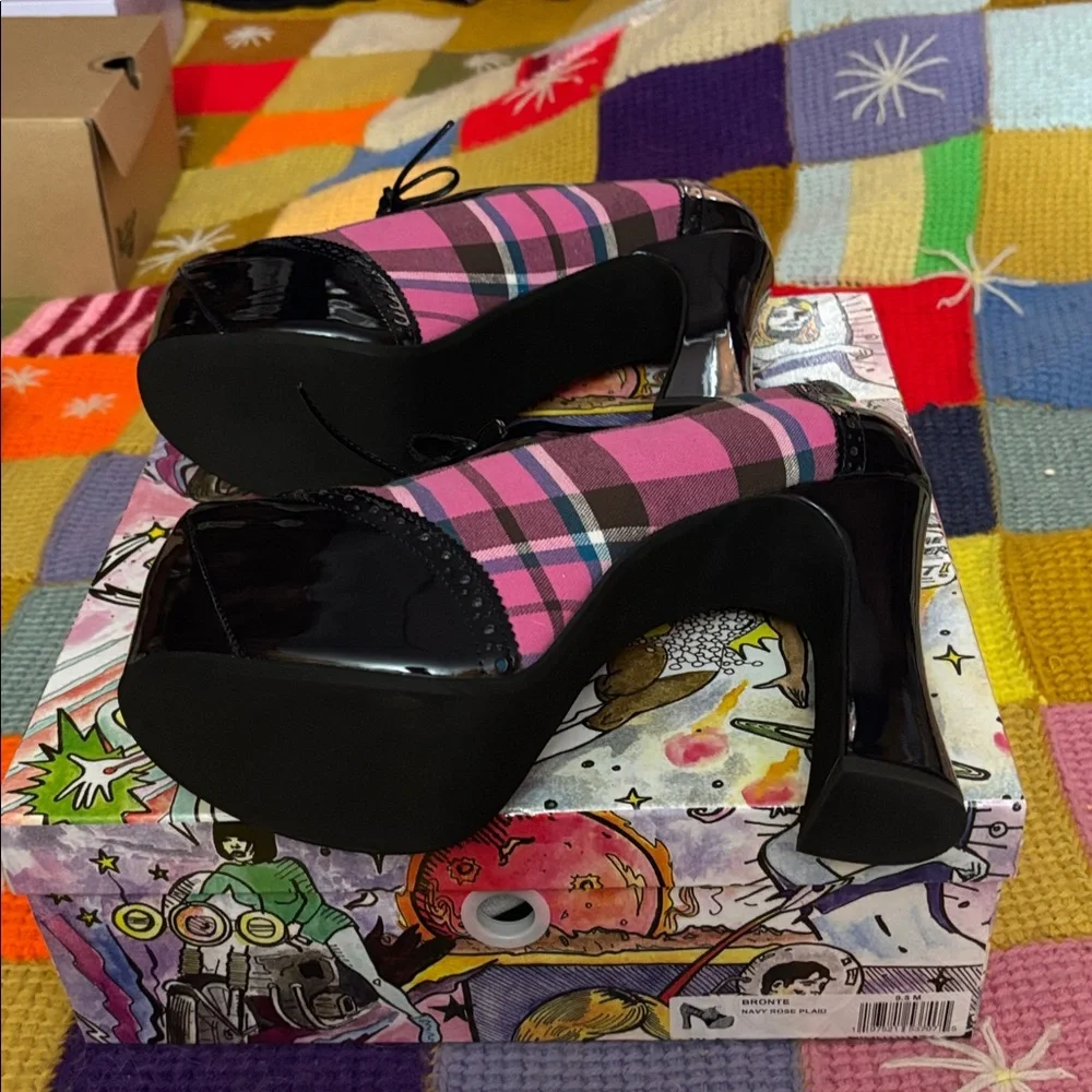 Jeffrey Campbell Pink Plaid and Black Patent Platform Oxfords